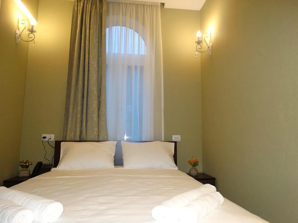 טביליסי Hotel Boutique Iveria