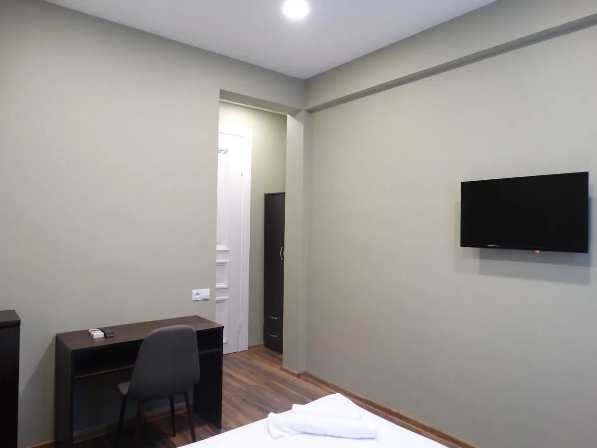 טביליסי Hotel Boutique Iveria 3*,  גאורגיה